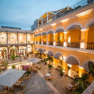 palacio-provincial.sanjuanpuertorico-hotels.com/